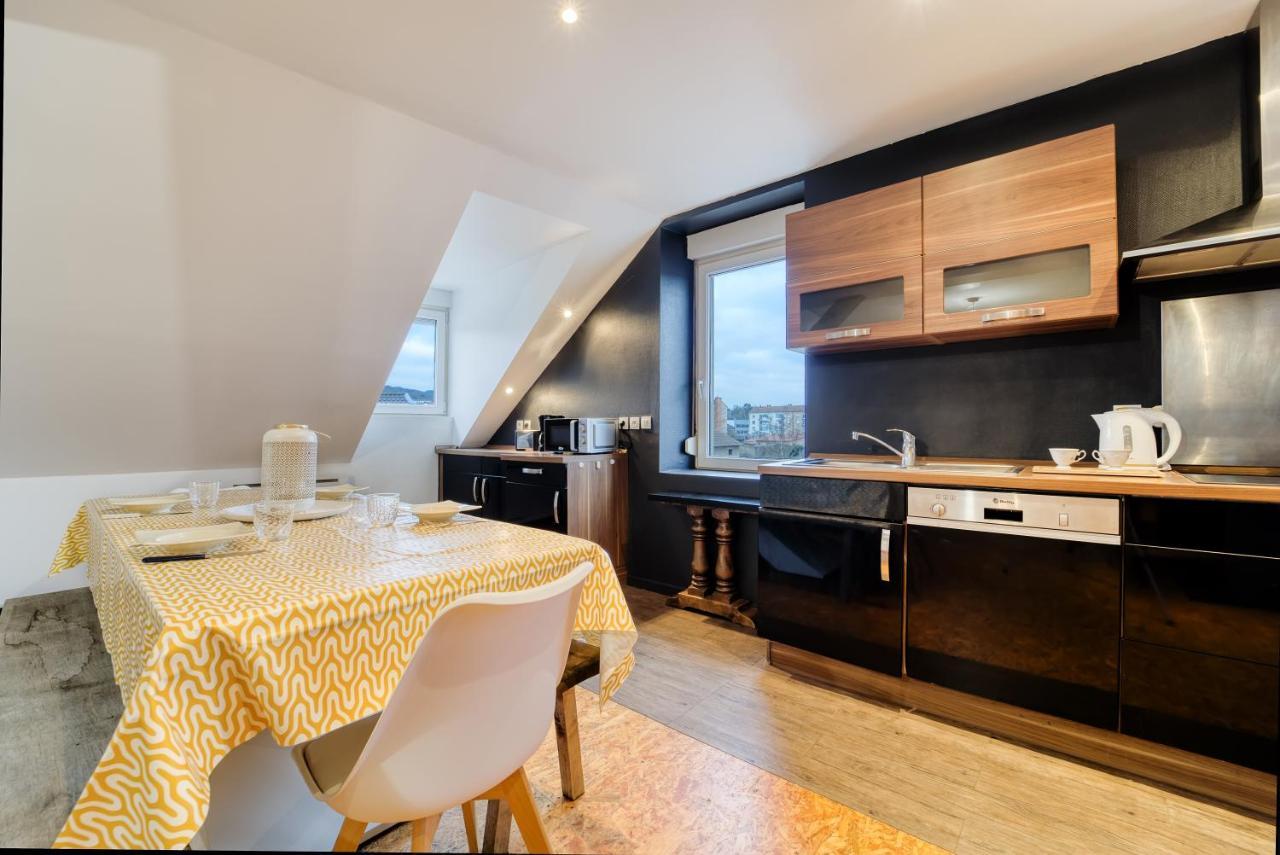 Sous Les Etoiles Metz Luxembourg Un-Sejour-A-Part Apartment Clouange Exterior photo