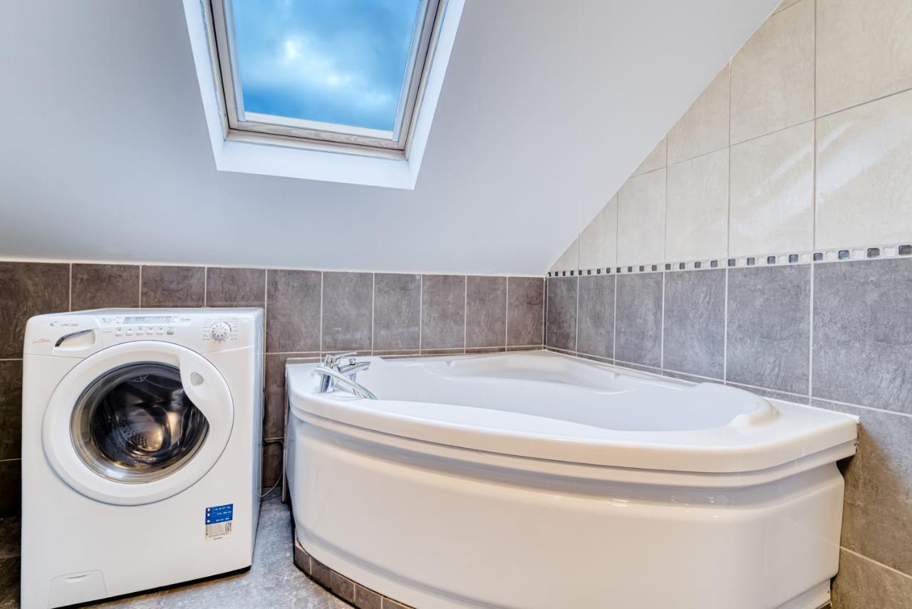 Sous Les Etoiles Metz Luxembourg Un-Sejour-A-Part Apartment Clouange Exterior photo