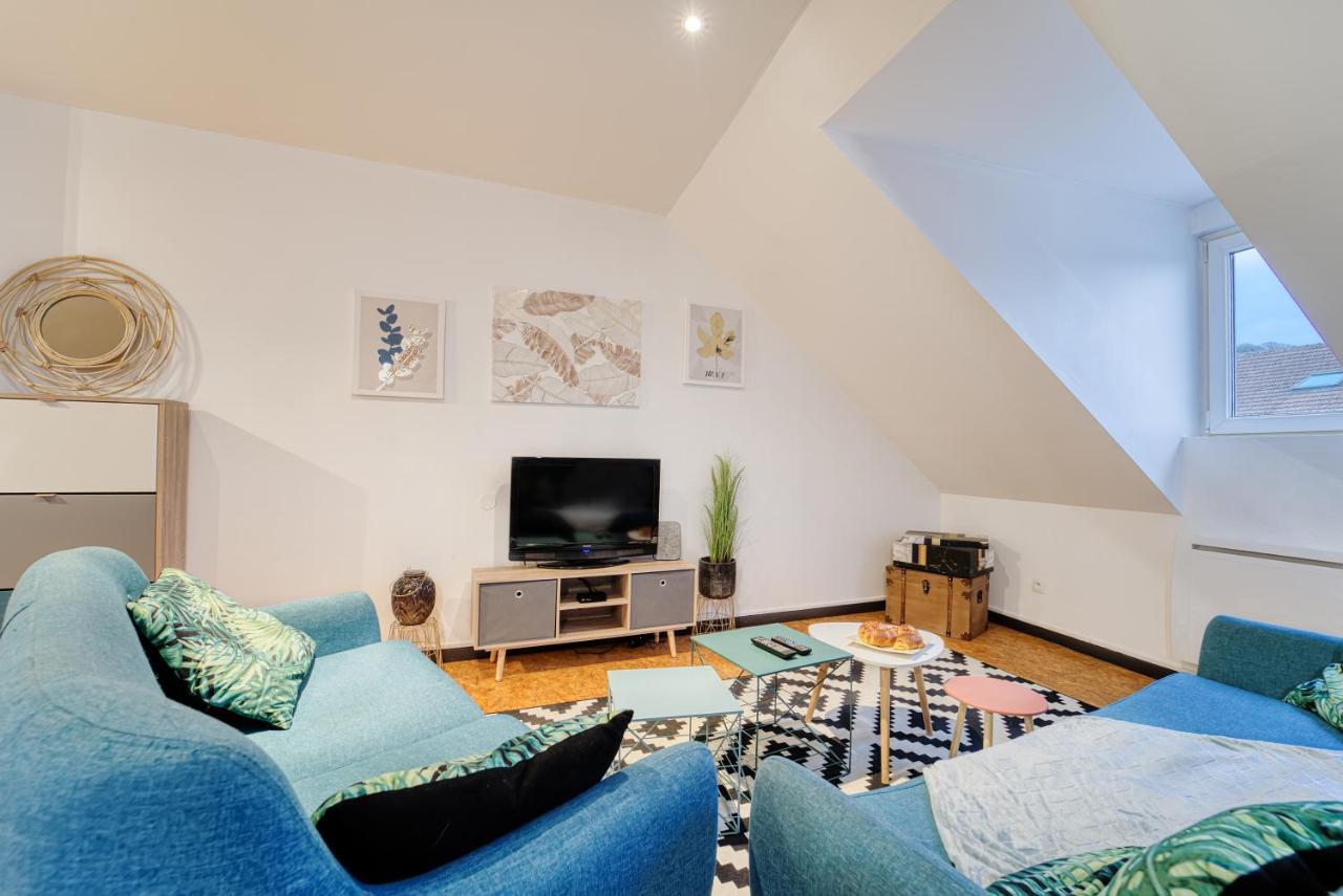 Sous Les Etoiles Metz Luxembourg Un-Sejour-A-Part Apartment Clouange Exterior photo